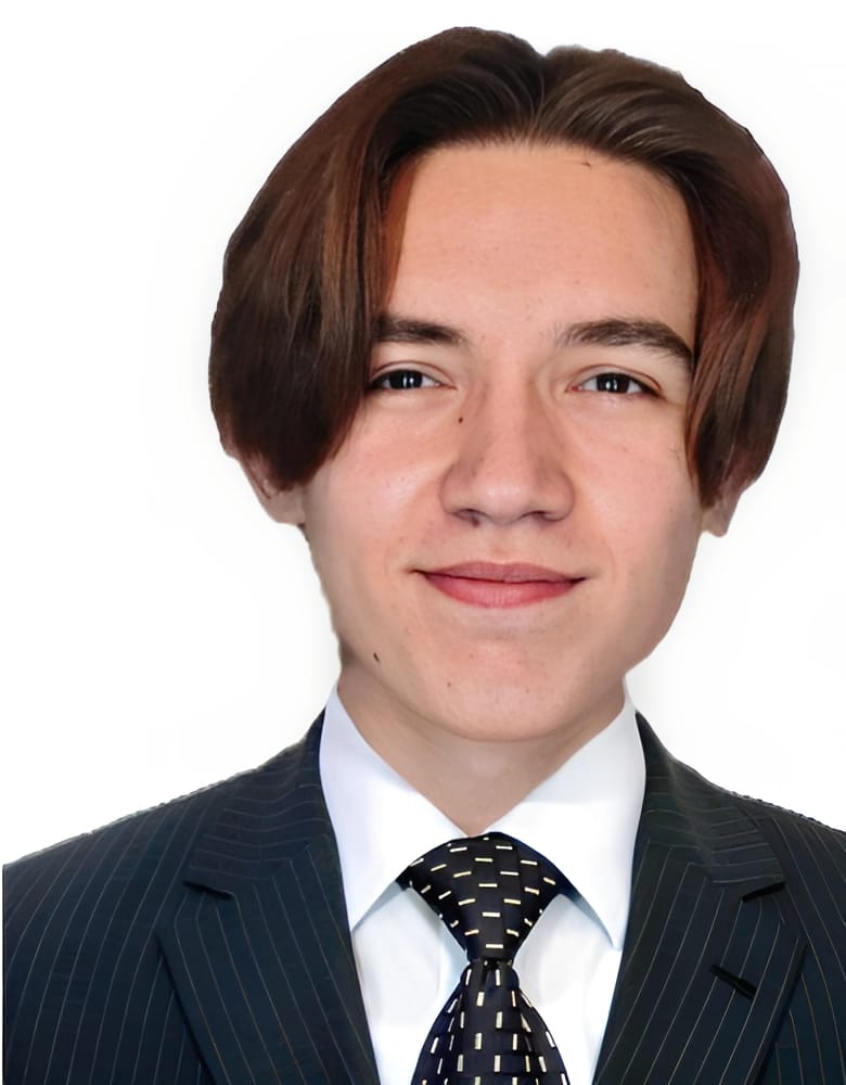 Студент 2